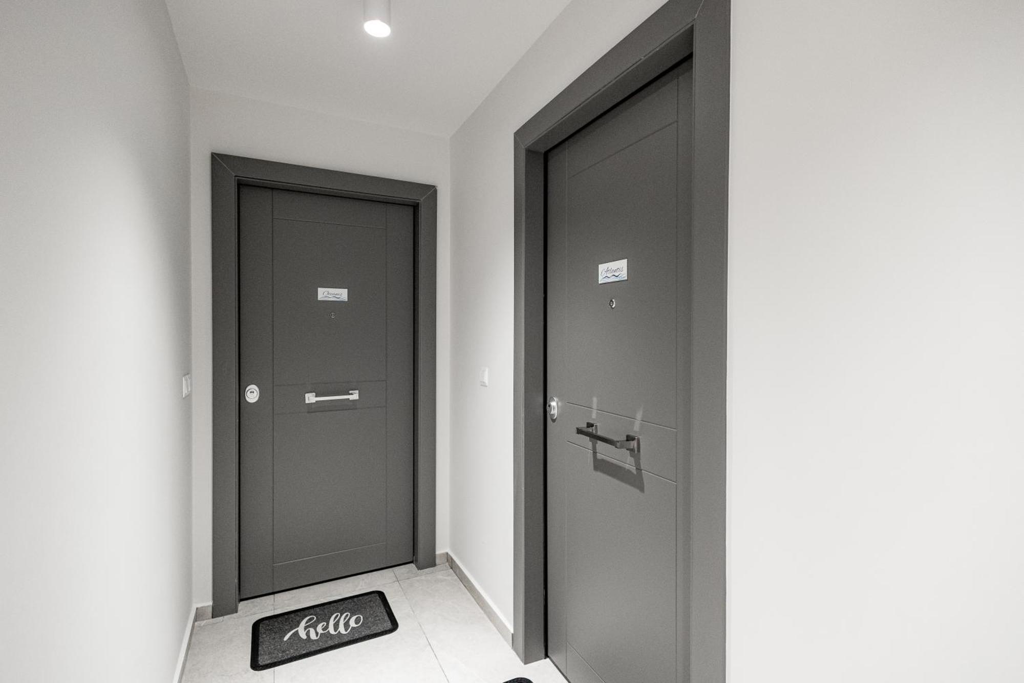 Chelmis Sea Front Apartments - Atlantis Argostoli  Exterior photo